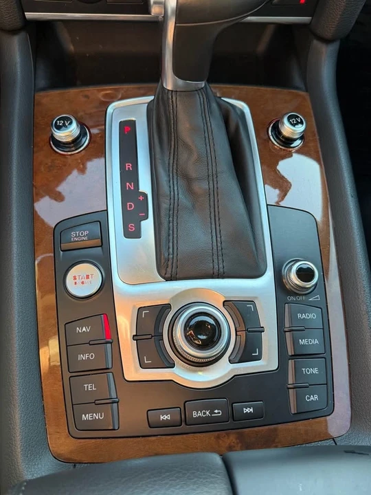 2015 Audi 4L Q7 - Image 6 of 10