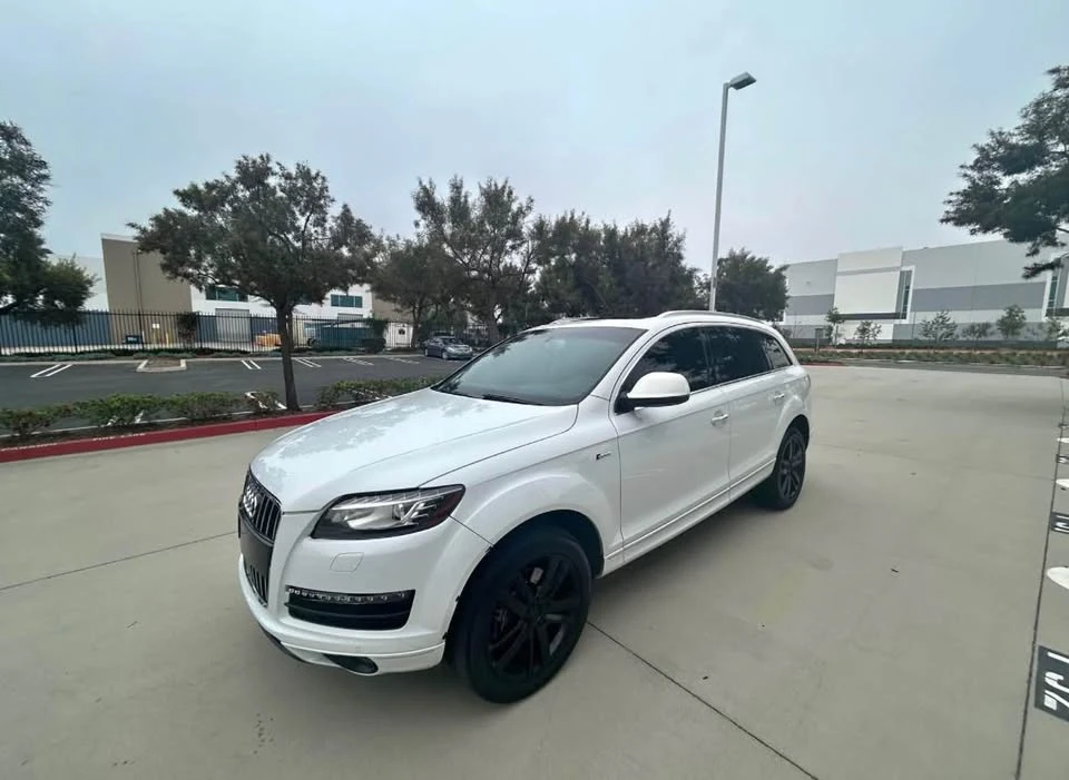 2015 Audi 4L Q7 - Image 2 of 10
