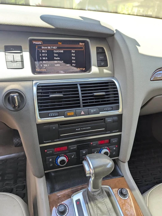 2015 Audi 4L Q7 - Image 7 of 20