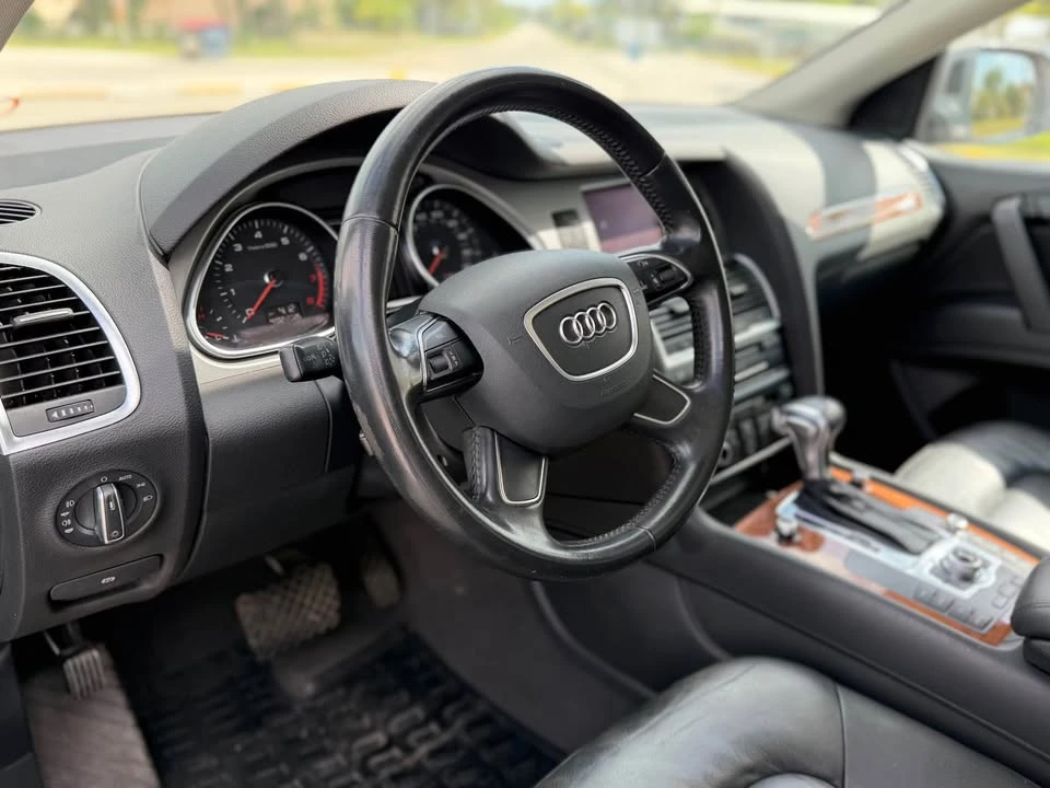 2015 Audi 4L Q7 - Image 4 of 19