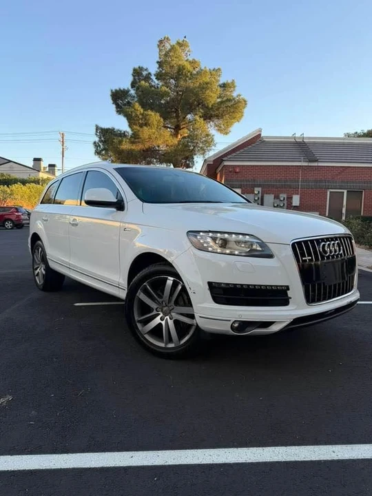 2015 Audi 4L Q7 - Image 2 of 16