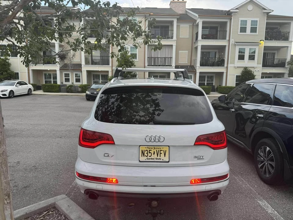 2015 Audi 4L Q7 - Image 8 of 16
