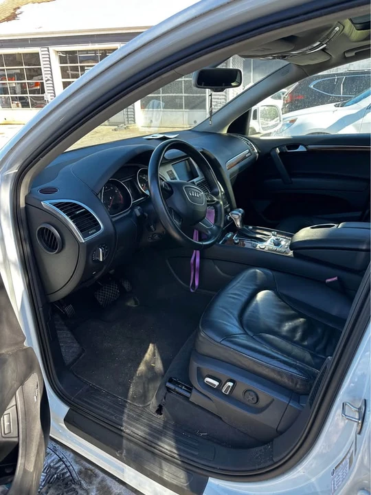 2015 Audi 4L Q7 - Image 2 of 4