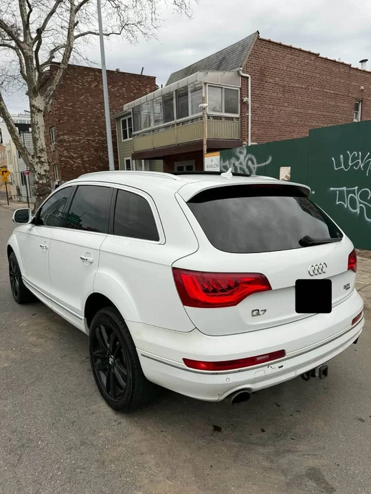 2015 Audi 4L Q7 - Image 5 of 10