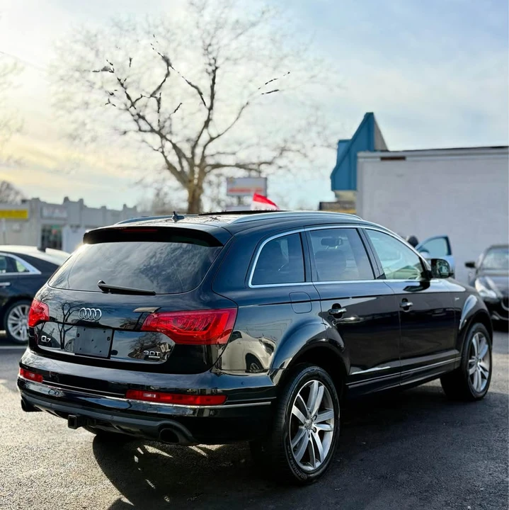 2015 Audi 4L Q7 - Image 2 of 10