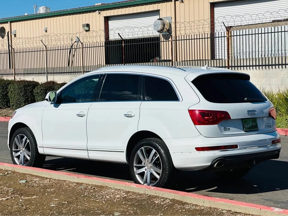 2015 Audi 4L Q7 - Image 2 of 19