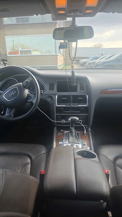 2015 Audi 4L Q7 - Image 9 of 9