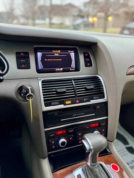 2015 Audi 4L Q7 - Image 15 of 18