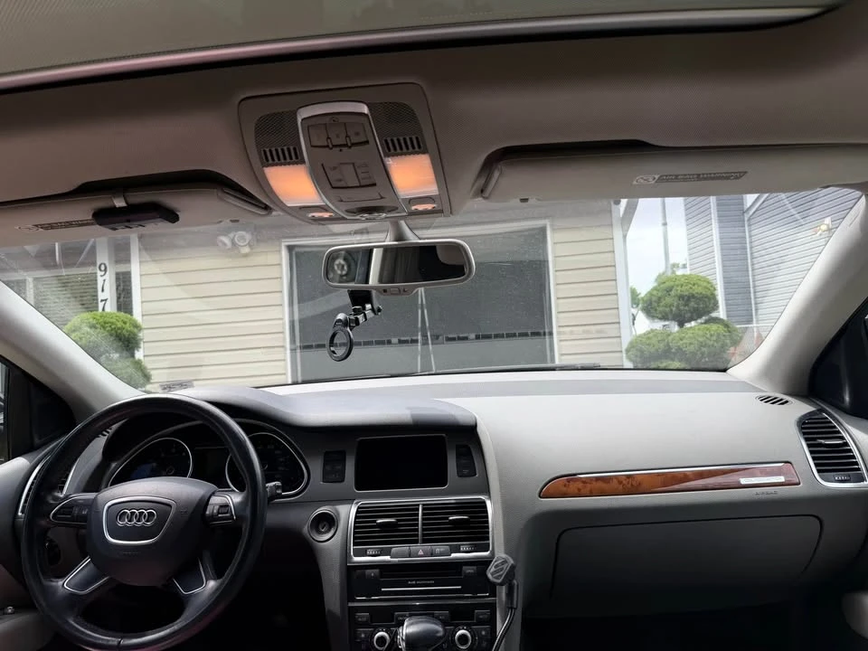 2015 Audi 4L Q7 - Image 8 of 9