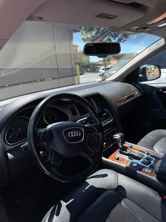 2015 Audi 4L Q7 - Image 2 of 3