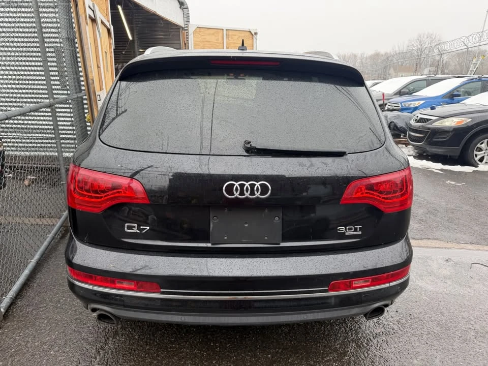 2015 Audi 4L Q7 - Image 2 of 10