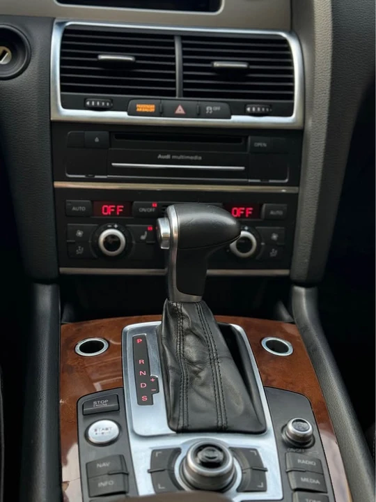 2015 Audi 4L Q7 - Image 13 of 15