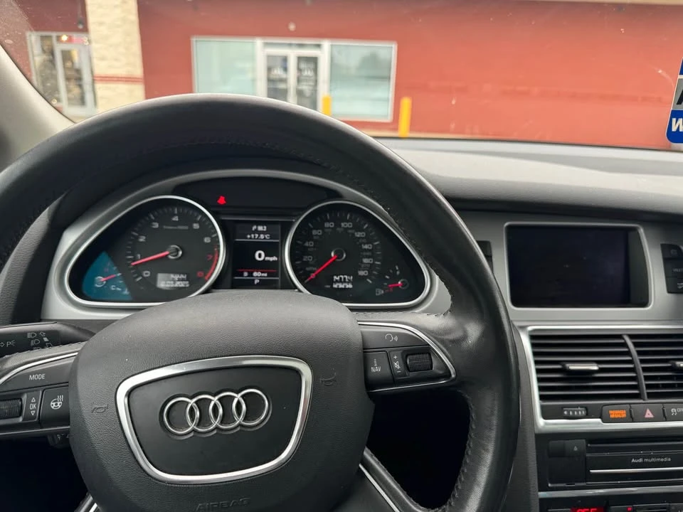 2015 Audi 4L Q7 - Image 8 of 9