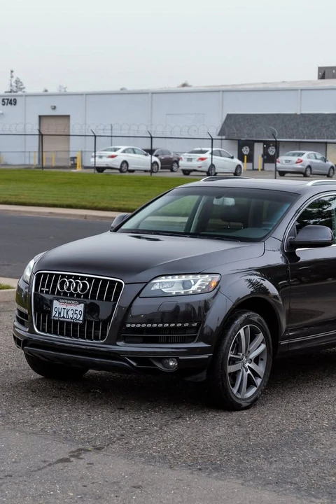 2015 Audi 4L Q7 - Image 2 of 20