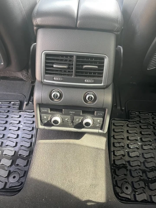 2015 Audi 4L Q7 - Image 11 of 20
