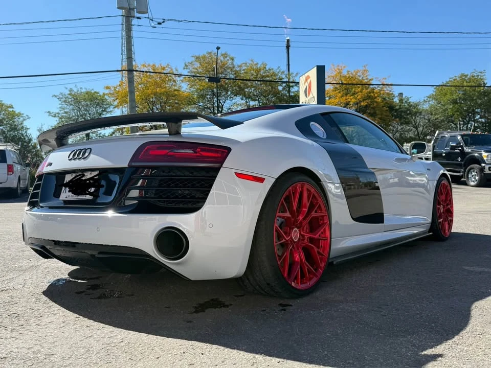 2015 Audi 42 R8 - Image 14 of 14