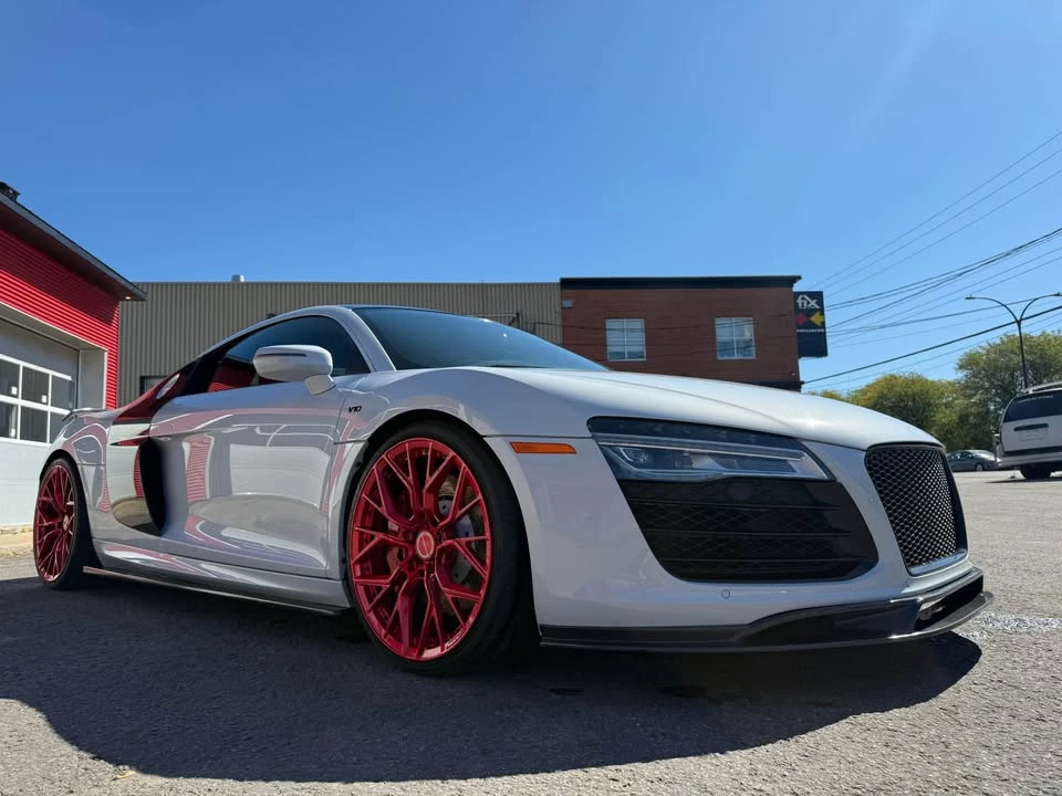 2015 Audi 42 R8 - Image 3 of 14