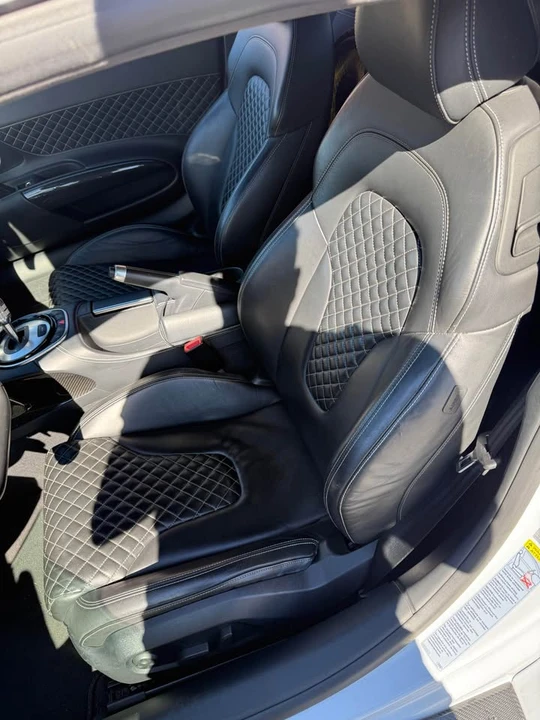 2015 Audi 42 R8 - Image 12 of 14