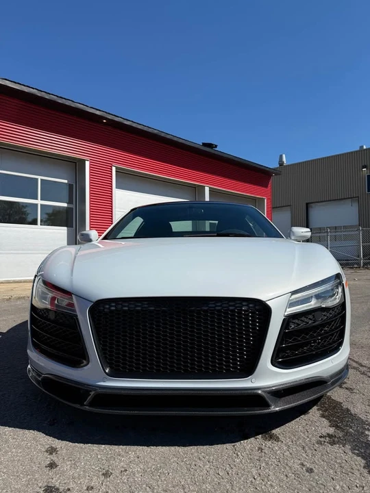 2015 Audi 42 R8 - Image 2 of 14