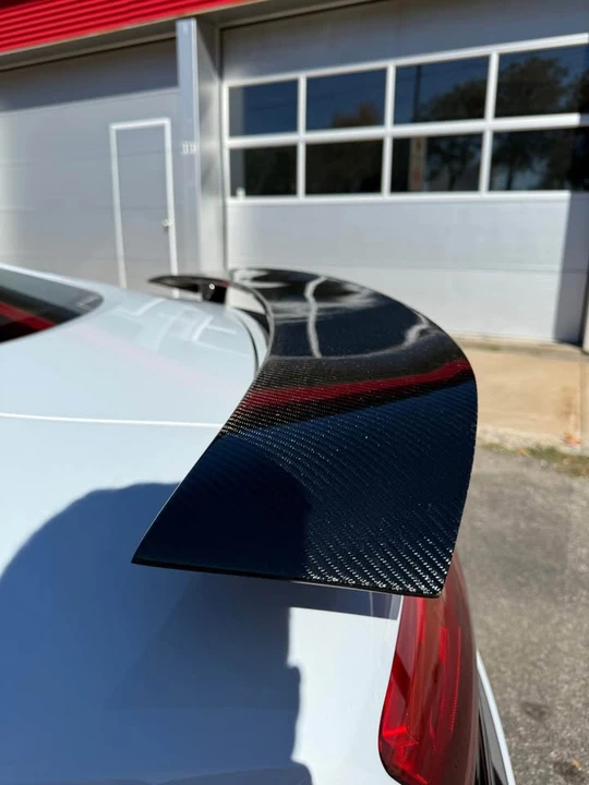 2015 Audi 42 R8 - Image 5 of 14