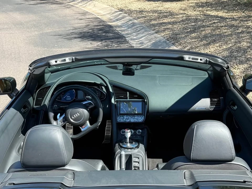 2015 Audi 42 R8 - Image 6 of 8