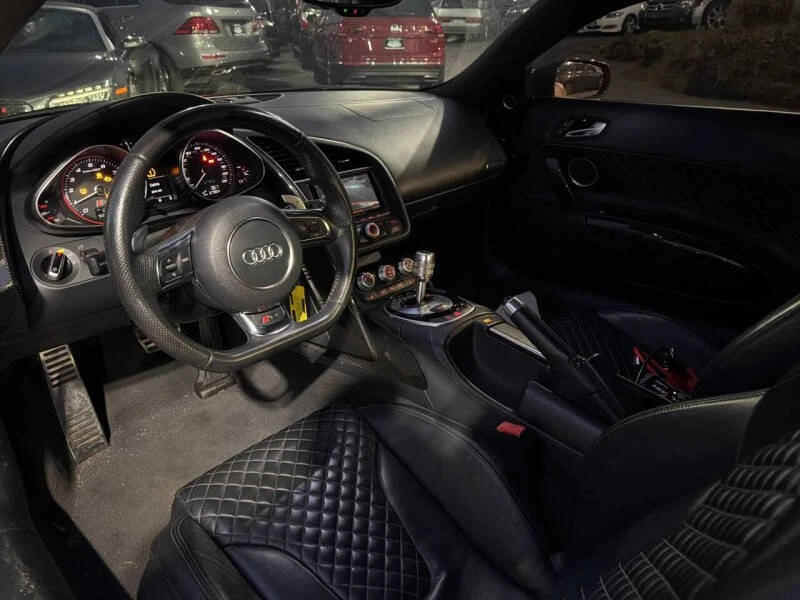 2015 Audi 42 R8 - Image 9 of 9