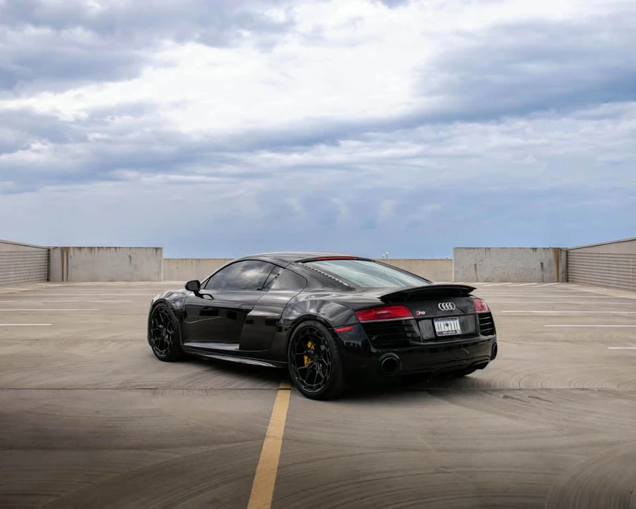2015 Audi 42 R8 - Image 10 of 12