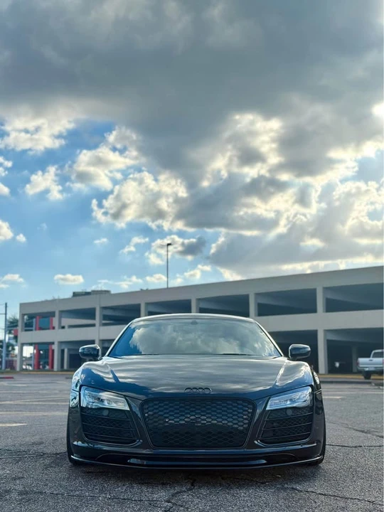 2015 Audi 42 R8 - Image 12 of 16