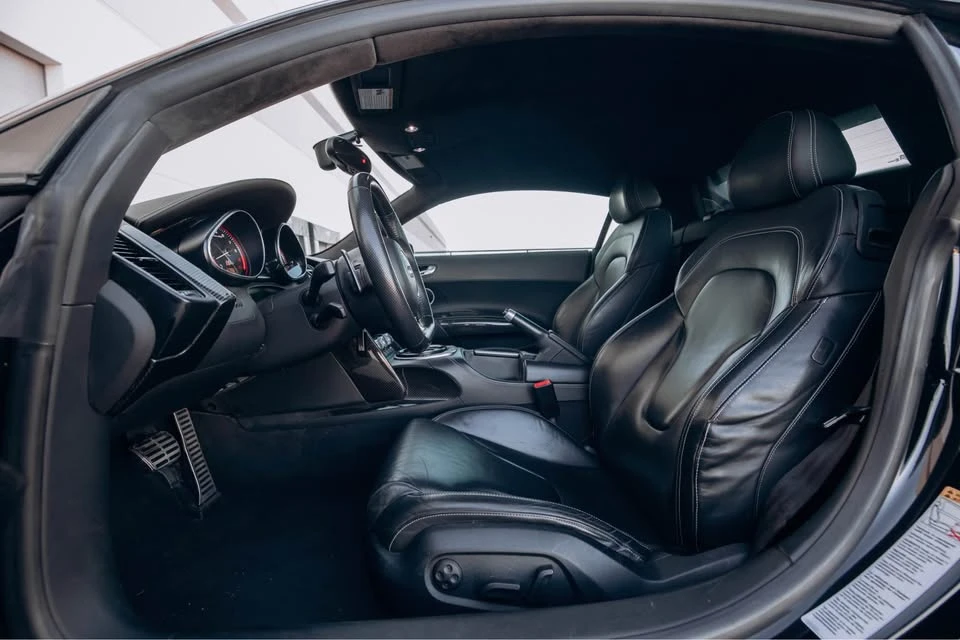 2015 Audi 42 R8 - Image 11 of 20