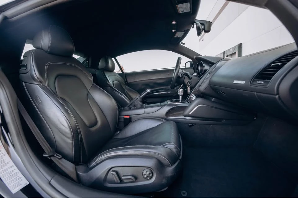 2015 Audi 42 R8 - Image 12 of 20