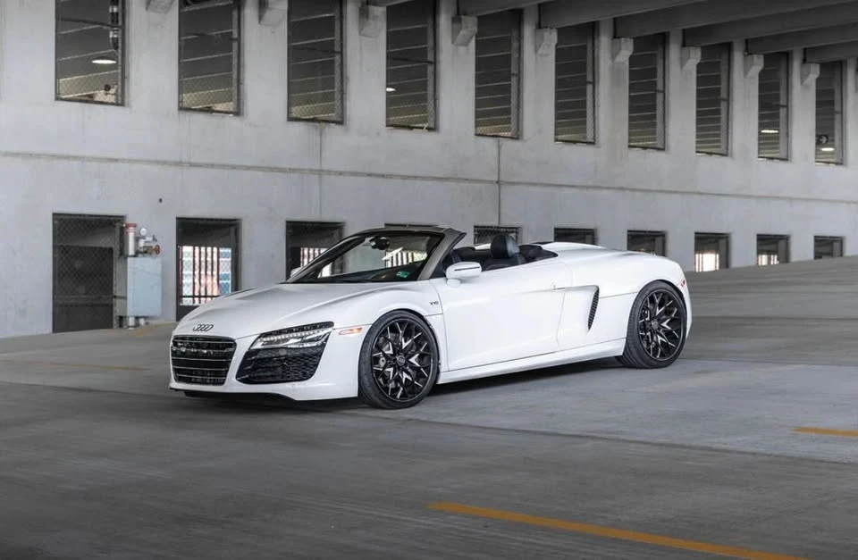 2015 Audi 42 R8 - Image 4 of 11