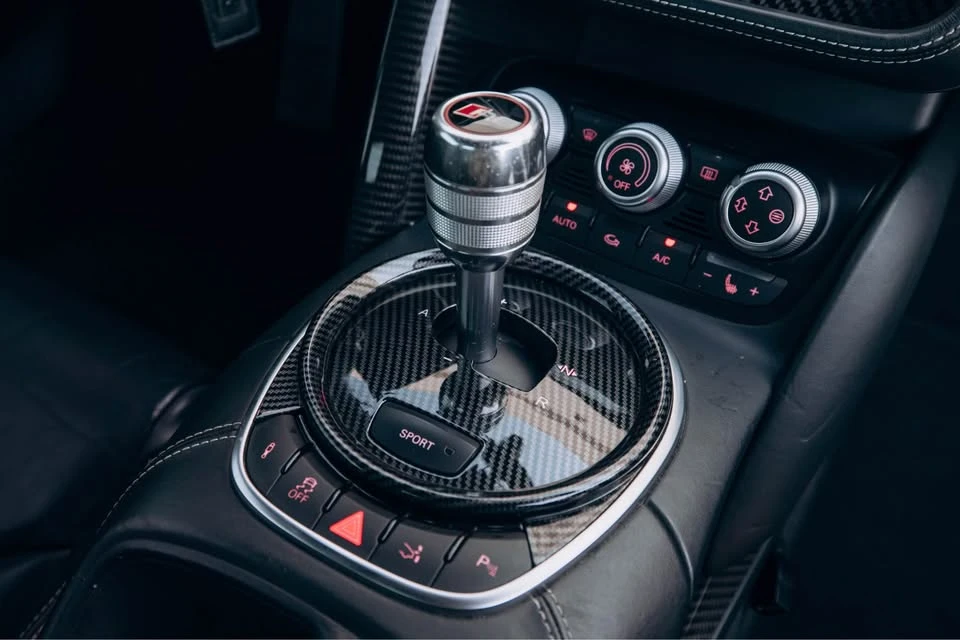 2015 Audi 42 R8 - Image 13 of 20