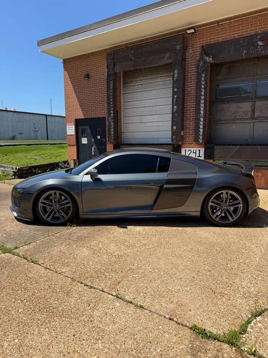 2015 Audi 42 R8 - Image 3 of 15