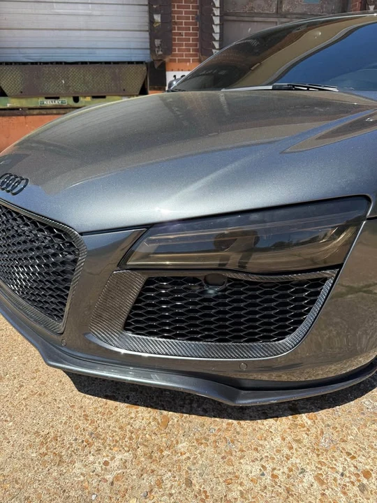 2015 Audi 42 R8 - Image 10 of 15