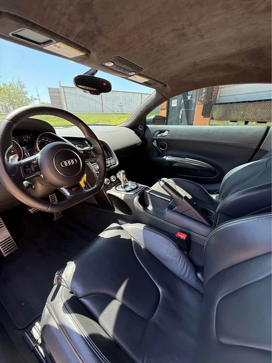 2015 Audi 42 R8 - Image 13 of 15