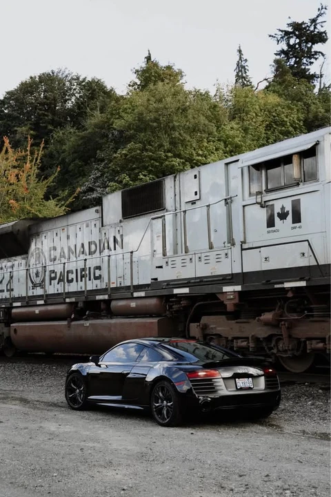 2015 Audi 42 R8 - Image 11 of 12