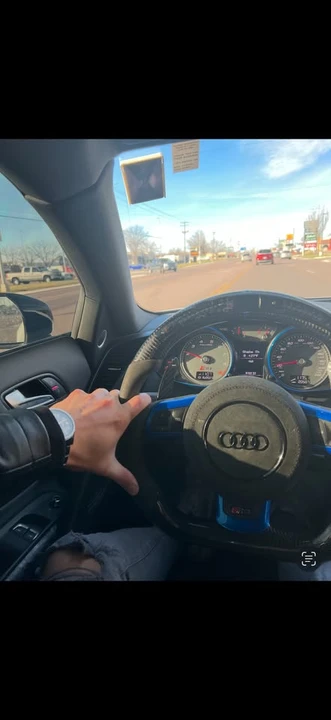 2015 Audi 42 R8 - Image 8 of 13