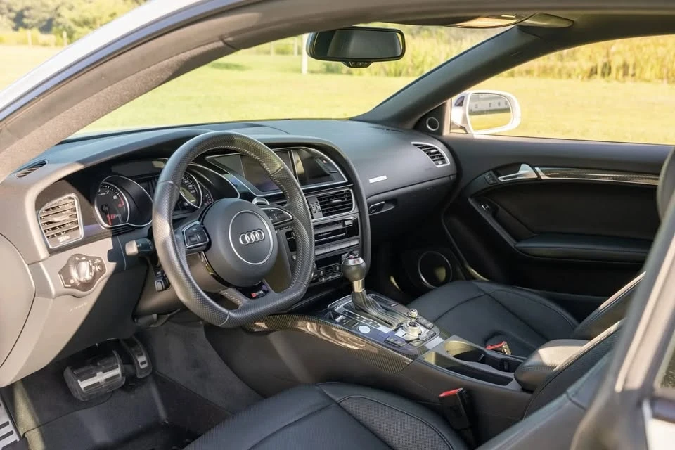 2015 Audi B8 RS5 - Image 4 of 9