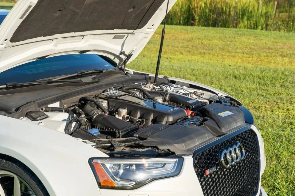 2015 Audi B8 RS5 - Image 8 of 9