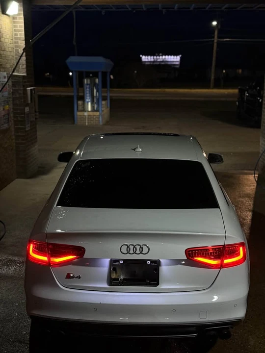 2015 Audi B8 S4 - Image 3 of 10