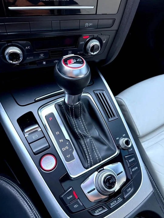 2015 Audi B8 S4 - Image 10 of 16