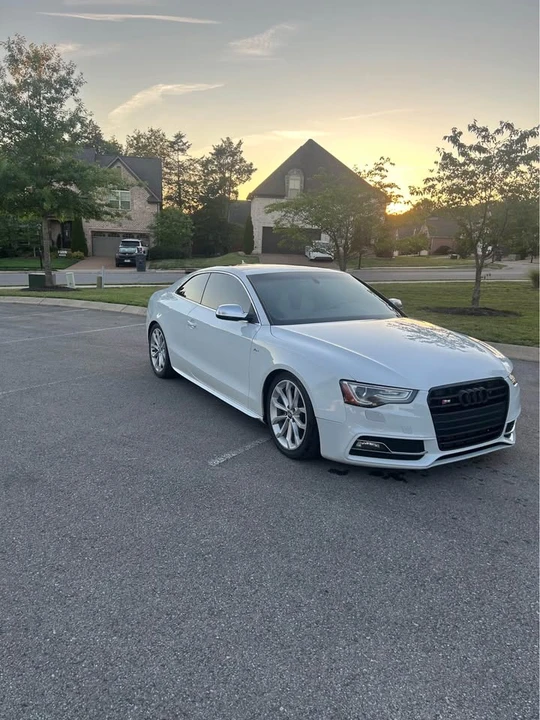 2015 Audi - Image 2 of 15