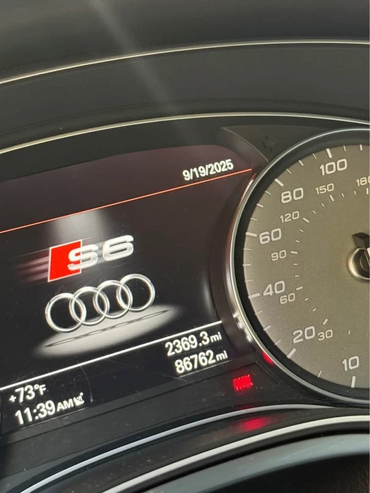 2015 Audi C7 S6 - Image 8 of 16
