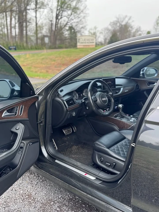 2015 Audi C7 S6 - Image 9 of 16