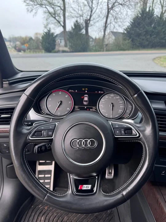 2015 Audi C7 S6 - Image 10 of 16