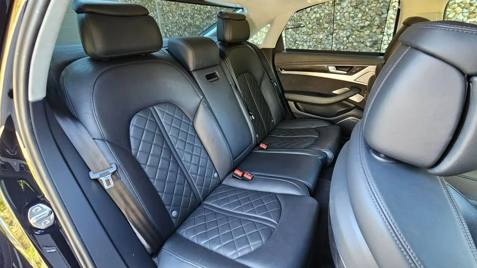 2015 Audi D4 S8 - Image 8 of 19