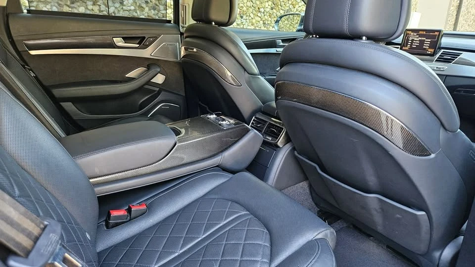 2015 Audi D4 S8 - Image 9 of 19