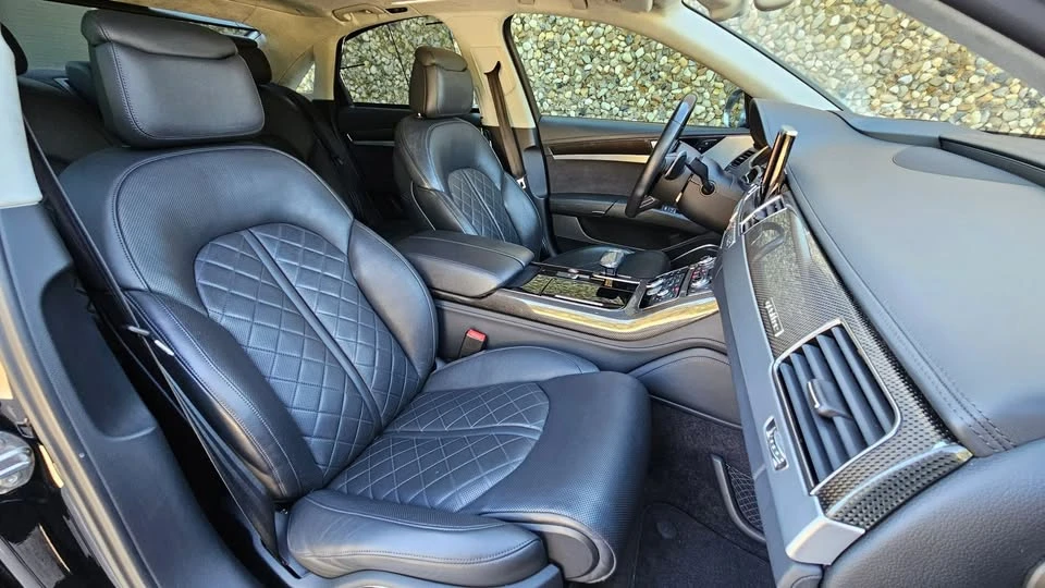 2015 Audi D4 S8 - Image 7 of 19