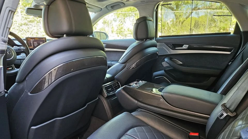 2015 Audi D4 S8 - Image 10 of 19