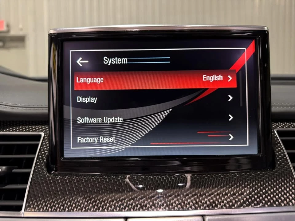 2015 Audi D4 S8 - Image 16 of 19